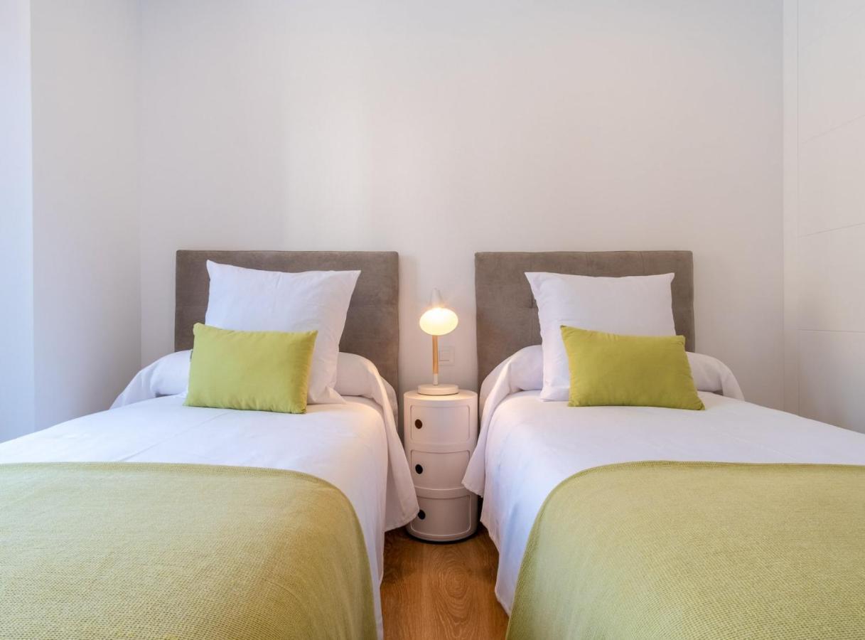 Charming Apartment For 4 Steps Away From Mercado De San Miguel , Calle Mayor IV Madrid Extérieur photo