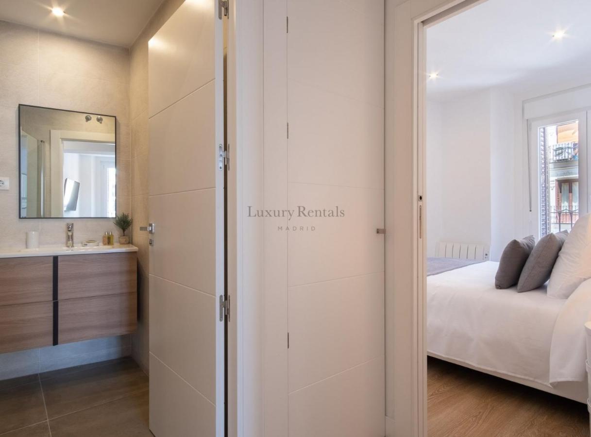 Charming Apartment For 4 Steps Away From Mercado De San Miguel , Calle Mayor IV Madrid Extérieur photo